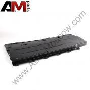 Обшивка днища левая Audi A4 (B7) 8E0825207B