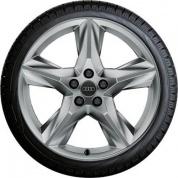 Колево в сборе правое с шиной 255/55R19 Nokian Suv Ауди Q7 4М (рестайлинг) 4M00736998Z8