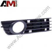 Решетка бампера правая Ауди А4 (В6) 8E0807682A 01C