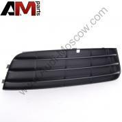 Решетка бампера правая Audi A4 (B8) 8K080768201C
