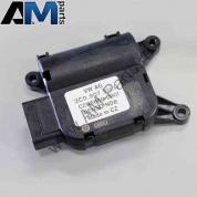 Мотор регулировки температуры отопителя правый Passat CC 3C0907511R