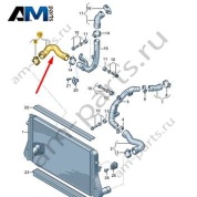 Напорный шланг от интеркуллера справа Volkswagen Tiguan 2.0TDI 5N0145834G