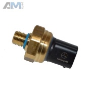 Датчик давления топлива A0045421618 Mercedes CLA C117