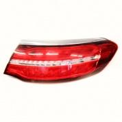 Фонарь правый на крышке A2929064800 Mercedes GLE-Coupe C292