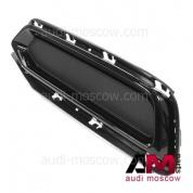 Накладка на правые выхлопные трубы (черный глянец) Ауди A7 (4K) 2018-2026 4K0807812AT94