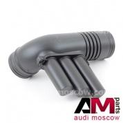 Фланец воздуховода для автомобилей концерна VAG 04E129651C