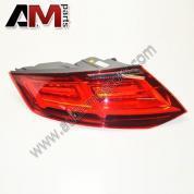 Оригинальный фонарь задний левый на TT 8S0945095