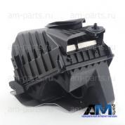 Корпус воздушного фильтра Audi A4 (B7) 2.0TDI BNA/BLB/BPW 03G133837