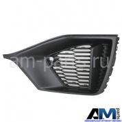 Решетка бампера правая на Audi Q8 (матовый хром) 4M8807682ARU6