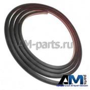 Уплотнитель задней двери наружный левый Шкода Суперб КОМБИ 3T9839701