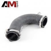 Труба напорной линии (левый) Ауди А4 В8 (2008-2012) 1.8/2.0 TFSI 8K0145709H