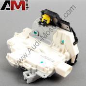 Замок двери задний левый Ауди А3 4F0839015B