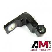 Оригинальная петля двери левая Audi A4 (B9) (на кузове) 8W0833403A
