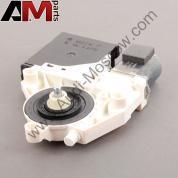 Мотор переднего стеклоподъемника правый Ауди А3 8P0959802M