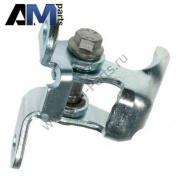 Петля передней двери нижняя левая Фабия 5J0833411B