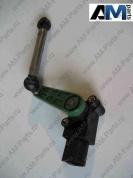 Датчик уровня с рычажным механизмом для Volkswagen Touareg 7P0616571