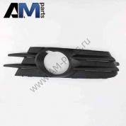 Решетка радиатора на Volkswagen 1K8853665C9B9