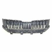Решетка радиатора черная Шкода Карок 57A853653BZD4