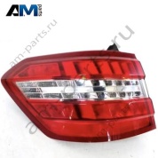Фонарь задний левый внешний A2128203964 на Mercedes E-class W212