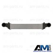 Интеркуллер / радиатор охладитель наддувочного воздуха 96785 (NISSENS) для автомобилей MB