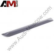 Накладка для двери задняя правая Ауди А4 (В6) 8E0853970A 7DL