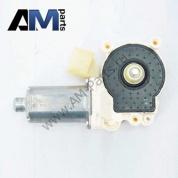 Двигатель стеклоподъемника передний левый БМВ Е60 67626981141