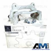 Скоба тормозного суппорта заднего левого Mercedes Vito W639 A0004212306