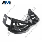 Направляющая переднего бампера слева 51117385347 BMW 5 серии G30