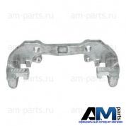 Скоба тормозного суппорта заднего (L-R) Мерседес Спринтер W909 2013-н.в. A0004211506