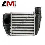 Интеркуллер левый Ауди А6 (C6) 4F0145805AF