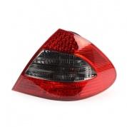 Фонарь правый A2118202664 Mercedes E-klasse W211