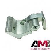 Петля задней двери верхняя левая Ауди А3 8P4833401A