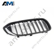 Накладка решетки правая m performance 51712430994 BMW 5 серии G30