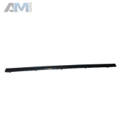 Накладка двери задней нижняя внутренняя правая защитная на Mercedes GLS 2019-2025 A1676981400