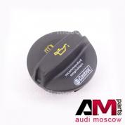 Оригинальная крышка маслозаливной горловины Audi A6 C7 1.8/2.0TFSI 06K103485A