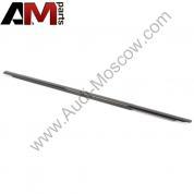 Оригинальный уплотнитель передней двери с накладкой левый Audi A4 (B8) рестайлинг 8K0853283NT94