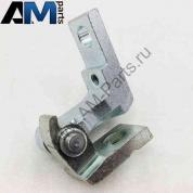 Петля задней двери верхняя левая Пассат Б5 3B4833401E