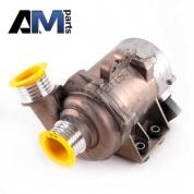Насос системы охлаждения 11517586925 на BMW E83 2.5si