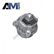 Опора двигателя правая 22116860482 на BMW (G12) 730LdX