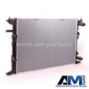 Оригинальный радиатор системы охлаждения Ауди Q5 2.0TDI (163 л.с.) 8K0121251L