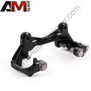 Скоба переднего суппорта правая Audi A4 (B8) 8T0615126