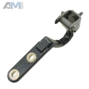 Петля крышки багажника на Mercedes GLS 2015-2019 A1667400137