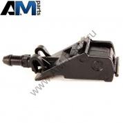 Форсунка переднего стеклоомывателя на Пассат Б5 109764756 (DELLO)