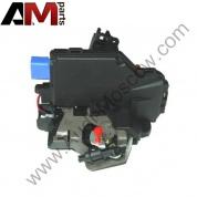 Замок дверцы с микровыключателем на Audi 401837015