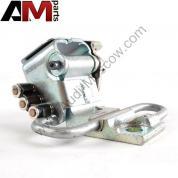 Петля передней двери нижняя правая Ауди А3 8E0831412E