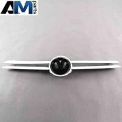 Решетка радиатора Гольф 4 1J0853653CGRU