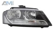 Галогеновая фара правая (1EJ009648021) HELLA Audi A3 (8P) 2003-2012