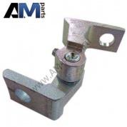 Петля передней двери нижняя левая Йети 7N0831401