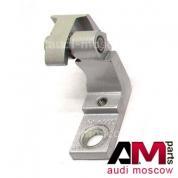 Петля задней двери верхняя левая Ауди А8 (D3) 4E0833401B