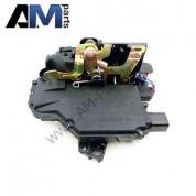 Замок двери задний левый Фабия 3B4839015AK